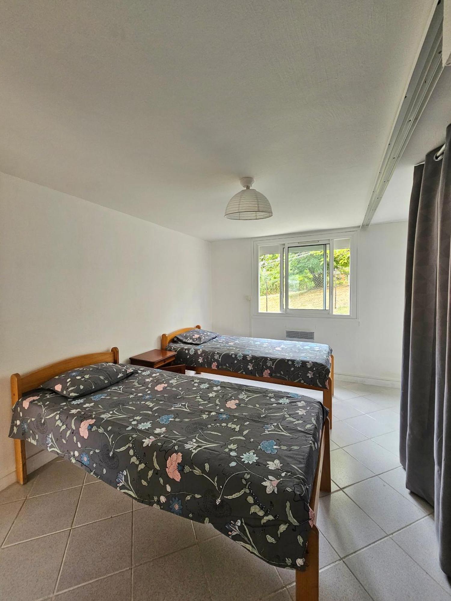 Appartement Lumineux Et Calme En Rez-De-Jardin Castanet-Tolosan Exterior photo